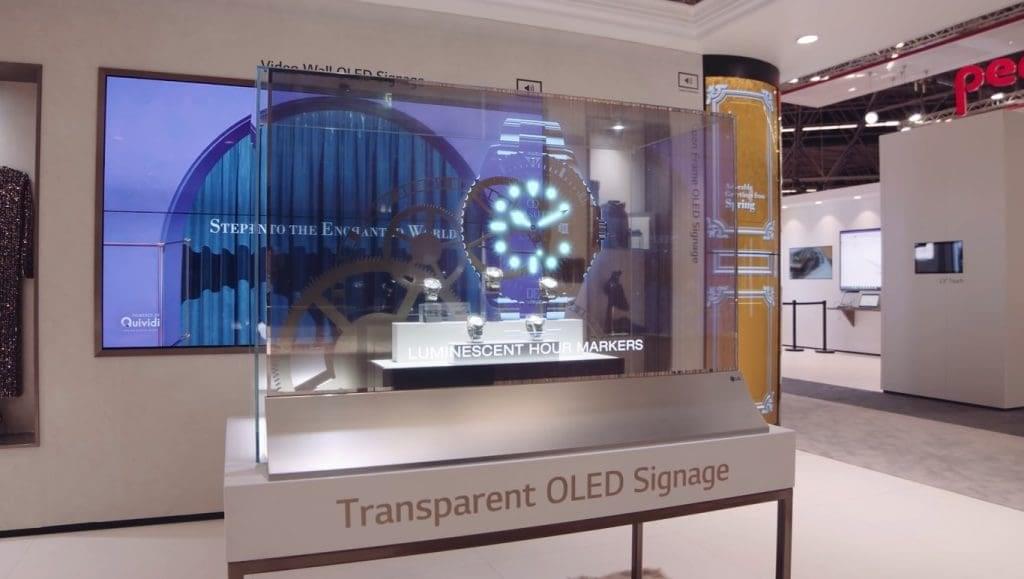 Những xu hướng mới nhất trong lĩnh vực Digital Signage 5 Xu hướng: Man hinh trong suot LG